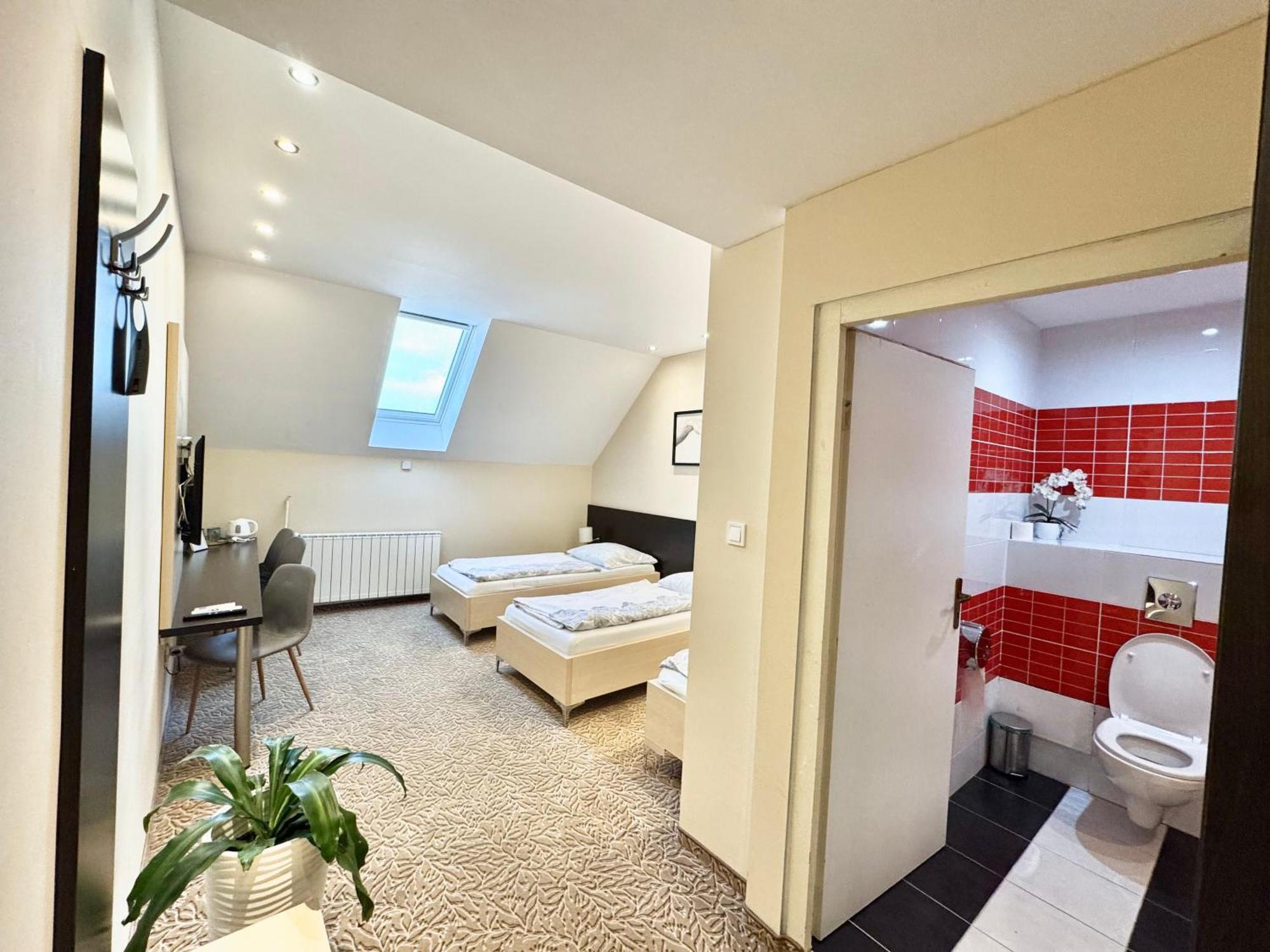 Hotel Zlate Кошице Екстер'єр фото